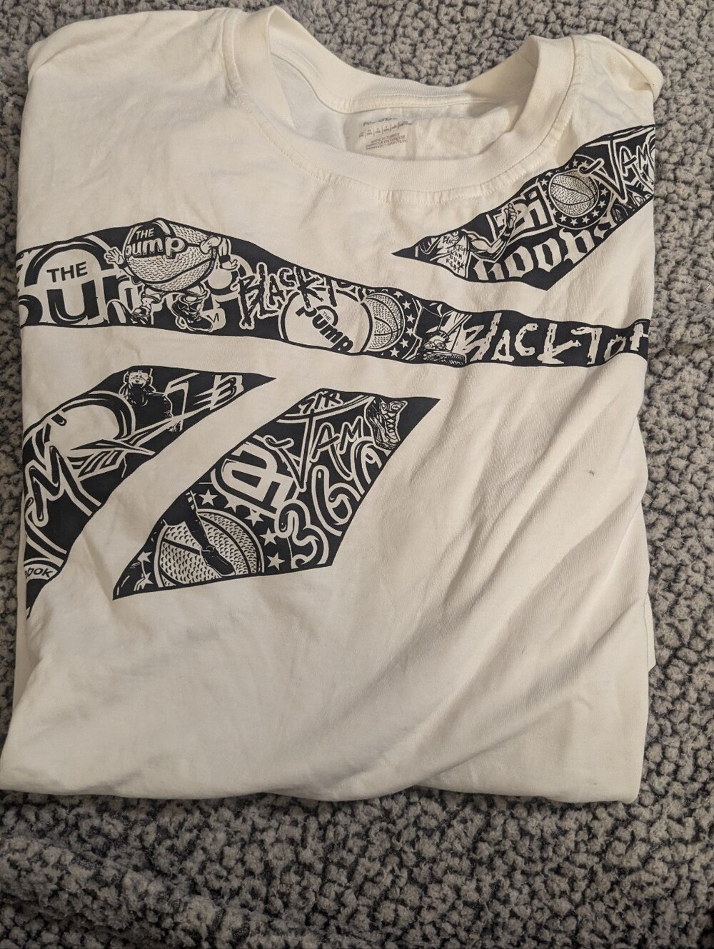 Men's Reebok t-shirt